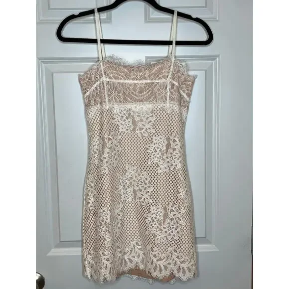 Majorelle Apollo Lace Mini Dress in Ivory Size Small - Picture 2 of 9